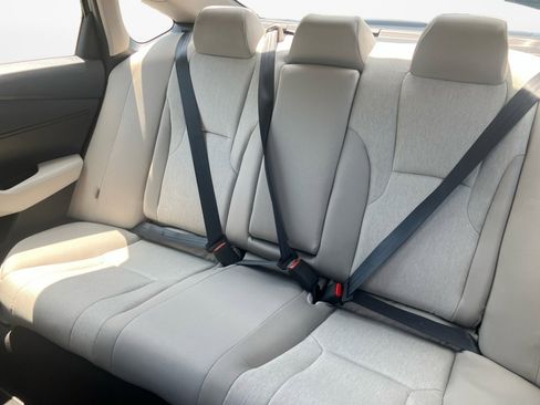 Used 2025 Honda Accord LX image 12