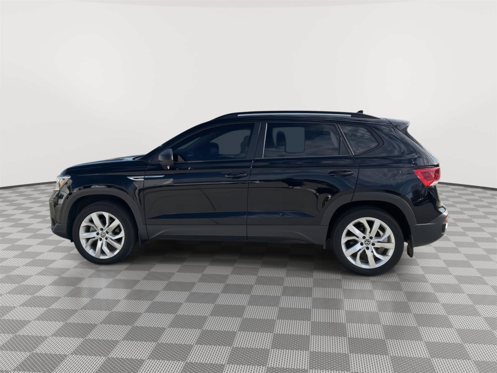 Certified 2023 Volkswagen Taos S w/ Driver Assistance Package AWD/4WD image 3