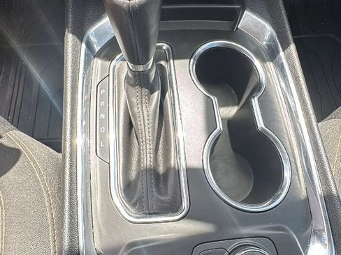 Used 2019 Chevrolet Traverse LT w/ LPO, Floor Liner Package AWD/4WD image 31