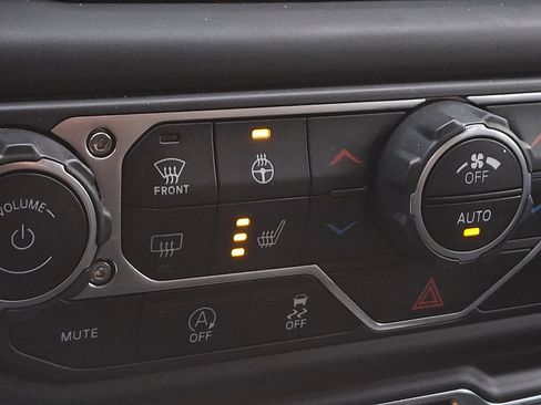 Used 2023 Jeep Gladiator Mojave w/ LED Lighting Group image 24