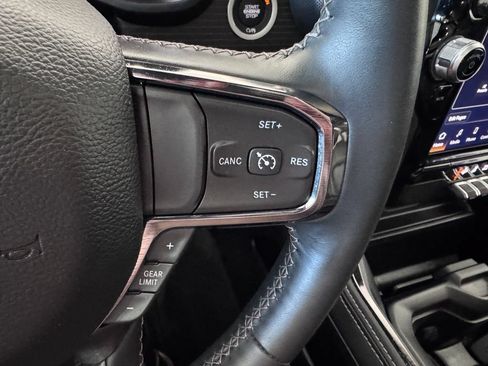 Used 2024 RAM 1500 Limited w/ Off Road Group AWD/4WD image 16