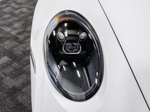 Used 2022 Porsche 911 GT3 RWD image 15