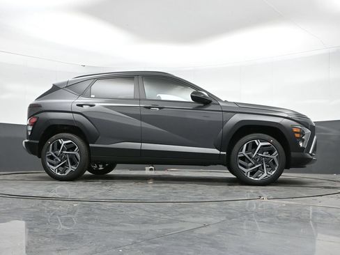 New 2026 Hyundai Kona SEL Premium AWD/4WD image 23