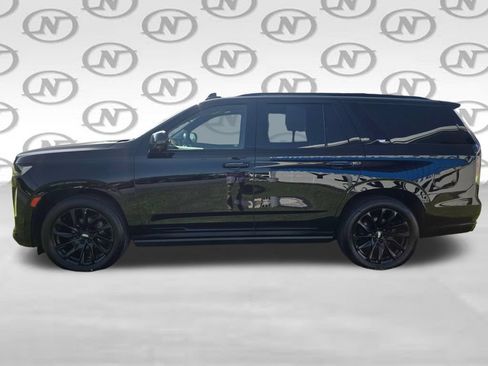 Used 2024 Cadillac Escalade Sport Platinum w/ LPO, ONYX Package AWD/4WD image 33