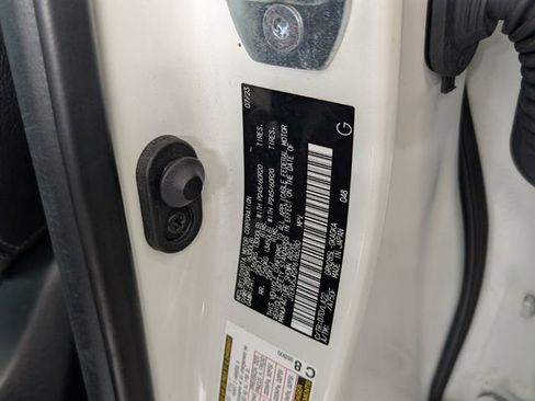 Used 2023 Toyota 4Runner Limited image 18