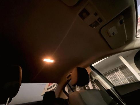 Used 2010 MAZDA MAZDA3 i Touring image 20