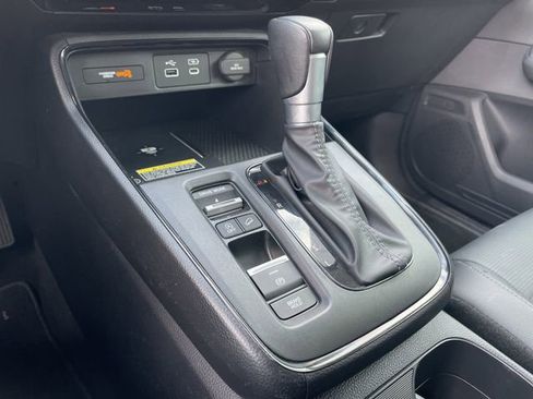 Used 2025 Honda CR-V EX-L image 18