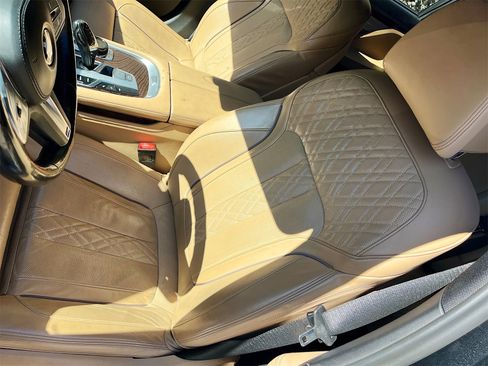 Used 2022 BMW 750i xDrive w/ Executive Package image 20