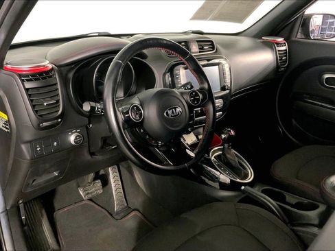 Used 2015 Kia Soul + FWD image 14