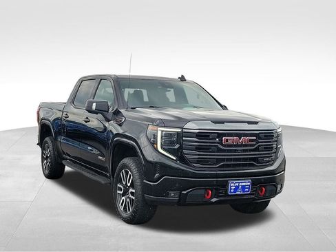 Used 2023 GMC Sierra 1500 AT4 w/ AT4 Premium Package AWD/4WD image 1