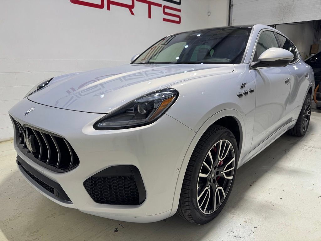 Used 2023 Maserati Grecale GT AWD/4WD image 2