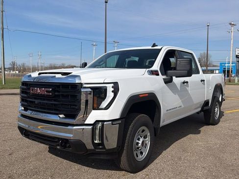New 2026 GMC Sierra 2500 Pro AWD/4WD image 1