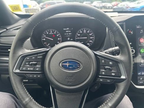Used 2025 Subaru Forester Limited AWD/4WD image 10