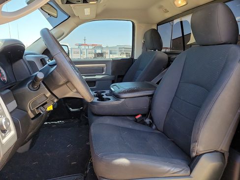 Used 2019 RAM 1500 Express w/ Express Value Package image 12