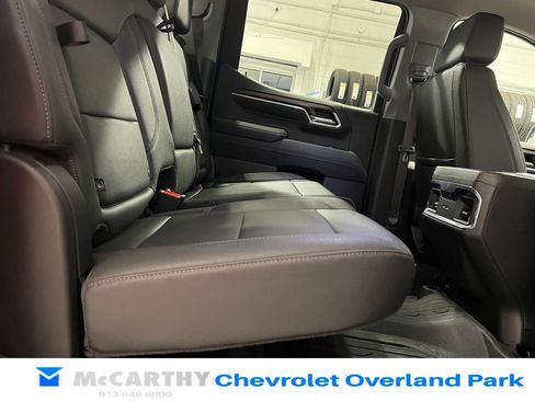 Used 2023 GMC Sierra 1500 SLT w/ SLT Convenience Package image 29