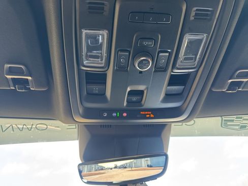 Certified 2024 Cadillac Escalade ESV Premium Luxury w/ Performance Package image 36