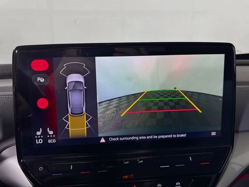 Certified 2023 Volkswagen ID.4 2WD image 18