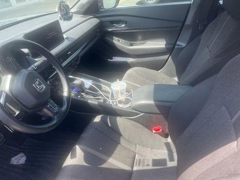 Used 2024 Honda Accord Sport image 6