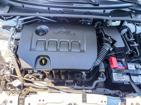 Used 2019 Toyota Corolla SE FWD image 26