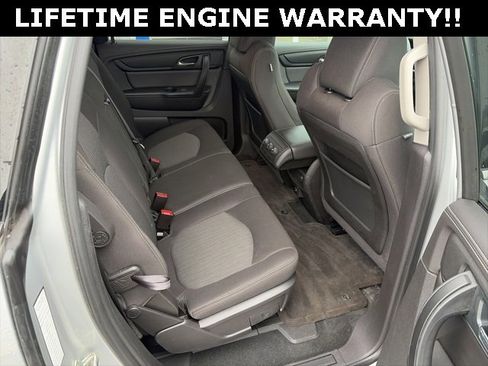 Used 2016 Chevrolet Traverse LT image 10
