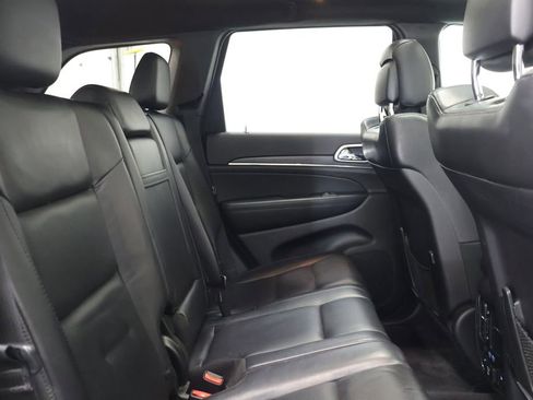 Used 2018 Jeep Grand Cherokee Limited image 24
