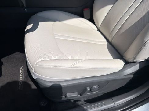 Certified 2024 Hyundai Sonata Limited FWD image 24