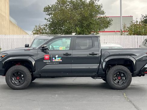 Used 2026 Toyota Tacoma TRD Pro image 5