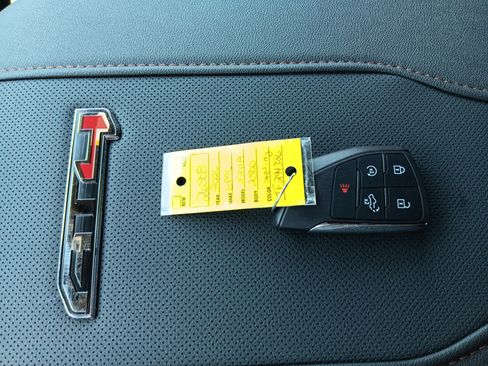 New 2026 GMC Sierra 2500 AT4 image 20