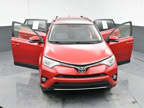 Used 2016 Toyota RAV4 XLE image 37