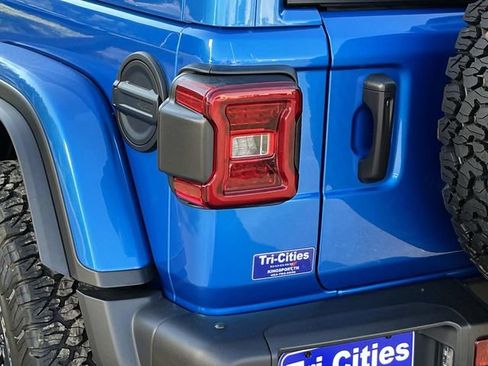 New 2026 Jeep Wrangler Unlimited Rubicon AWD/4WD image 5