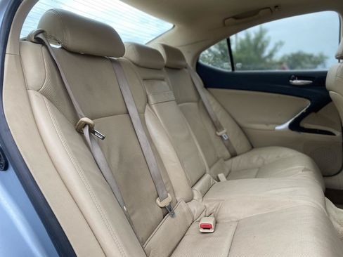 Used 2007 Lexus IS 250 RWD image 12