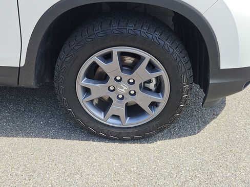 Certified 2024 Honda Passport TrailSport image 28
