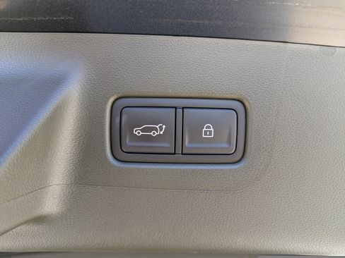 Used 2025 Hyundai Santa Fe Calligraphy image 18