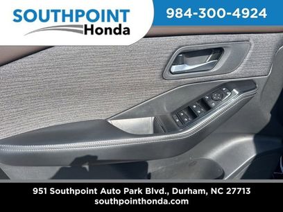 Used 2022 Nissan Rogue SV