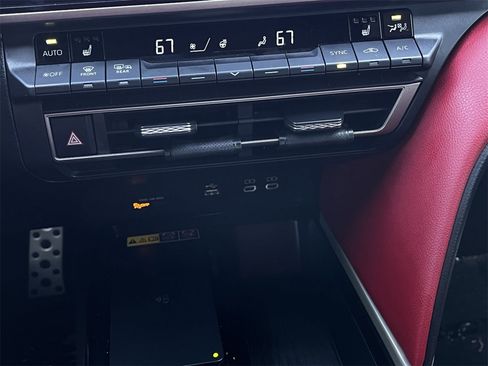 Used 2025 Toyota Camry XSE image 18