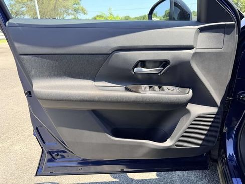 New 2026 Nissan Kicks SV w/ SV Premium Package FWD image 14