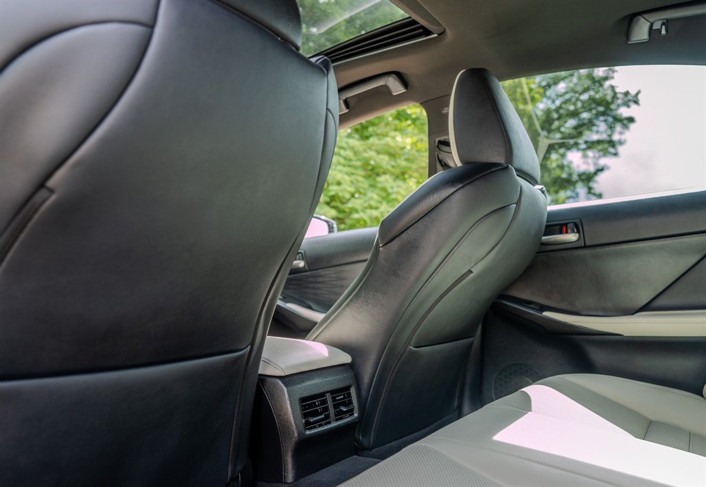 Used 2021 Lexus IS 350 F Sport w/ Accessory Package 2 AWD/4WD image 30