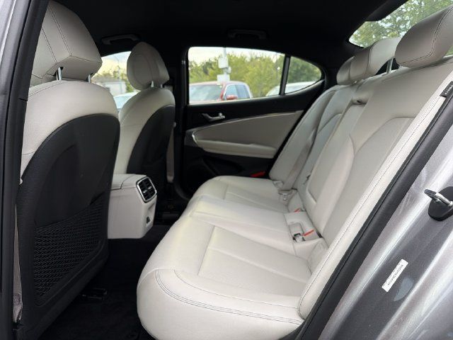 Used 2025 Genesis G70 2.5T AWD/4WD image 13