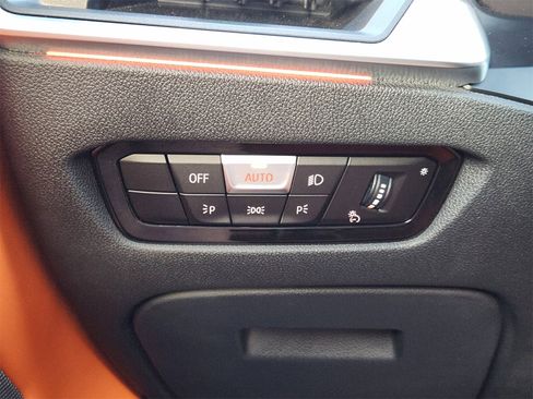 Used 2021 BMW M4 Coupe w/ M Carbon Exterior Package image 32