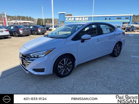 New 2025 Nissan Versa SV image 13