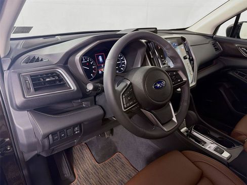 Used 2026 Subaru Ascent Touring AWD/4WD image 16