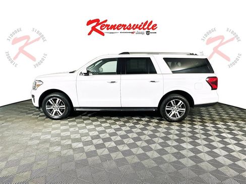 Used 2022 Ford Expedition Max Limited image 4