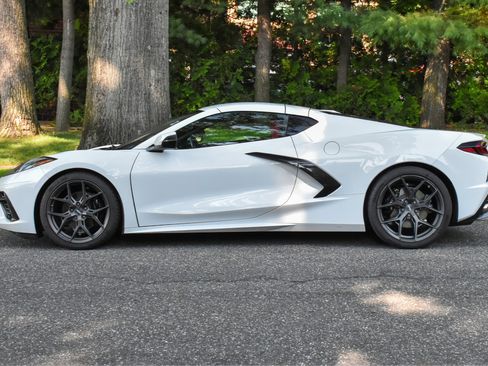 Used 2023 Chevrolet Corvette Stingray Preferred Cpe w/ 2LT RWD image 6