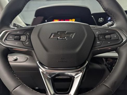 New 2026 Chevrolet Trax LT w/ Driver Confidence Package FWD image 17