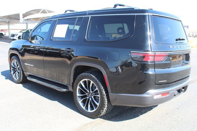 Used 2022 Jeep Wagoneer Series II w/ Premium Group I AWD/4WD image 9