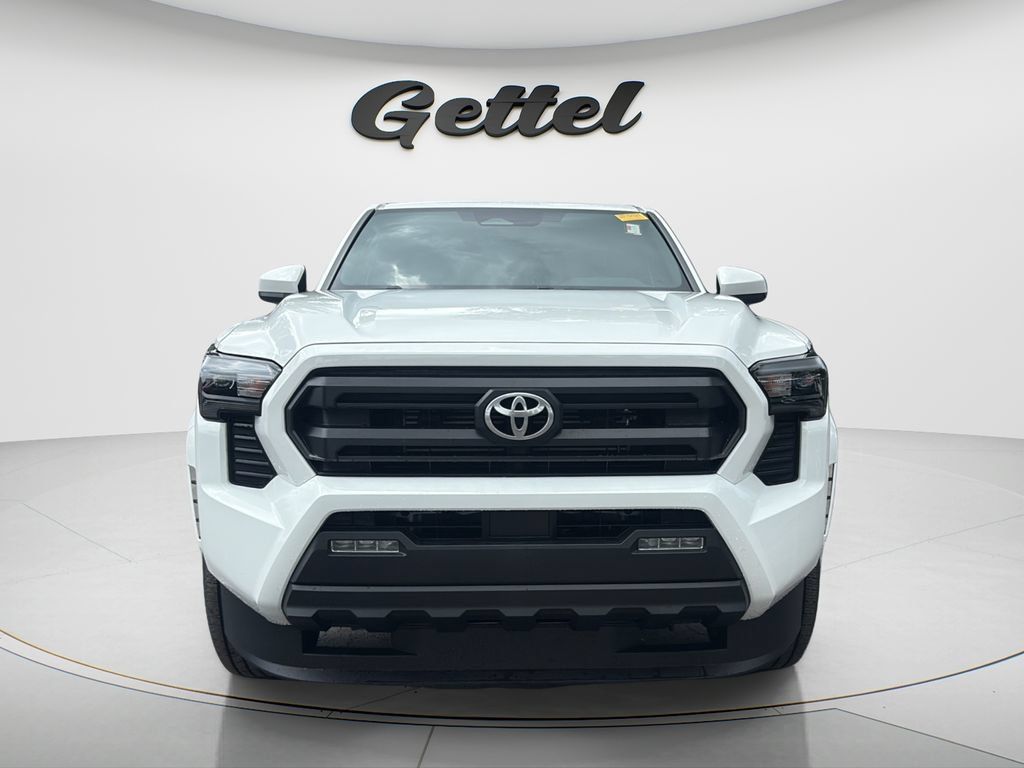 Used 2024 Toyota Tacoma SR5 RWD image 2