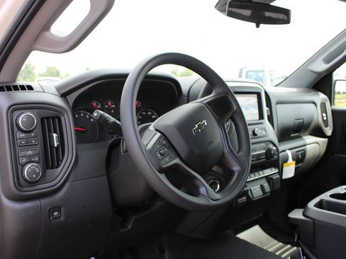 New 2026 Chevrolet Silverado 1500 Custom Trail Boss w/ LPO, Dark Essentials Package AWD/4WD image 27