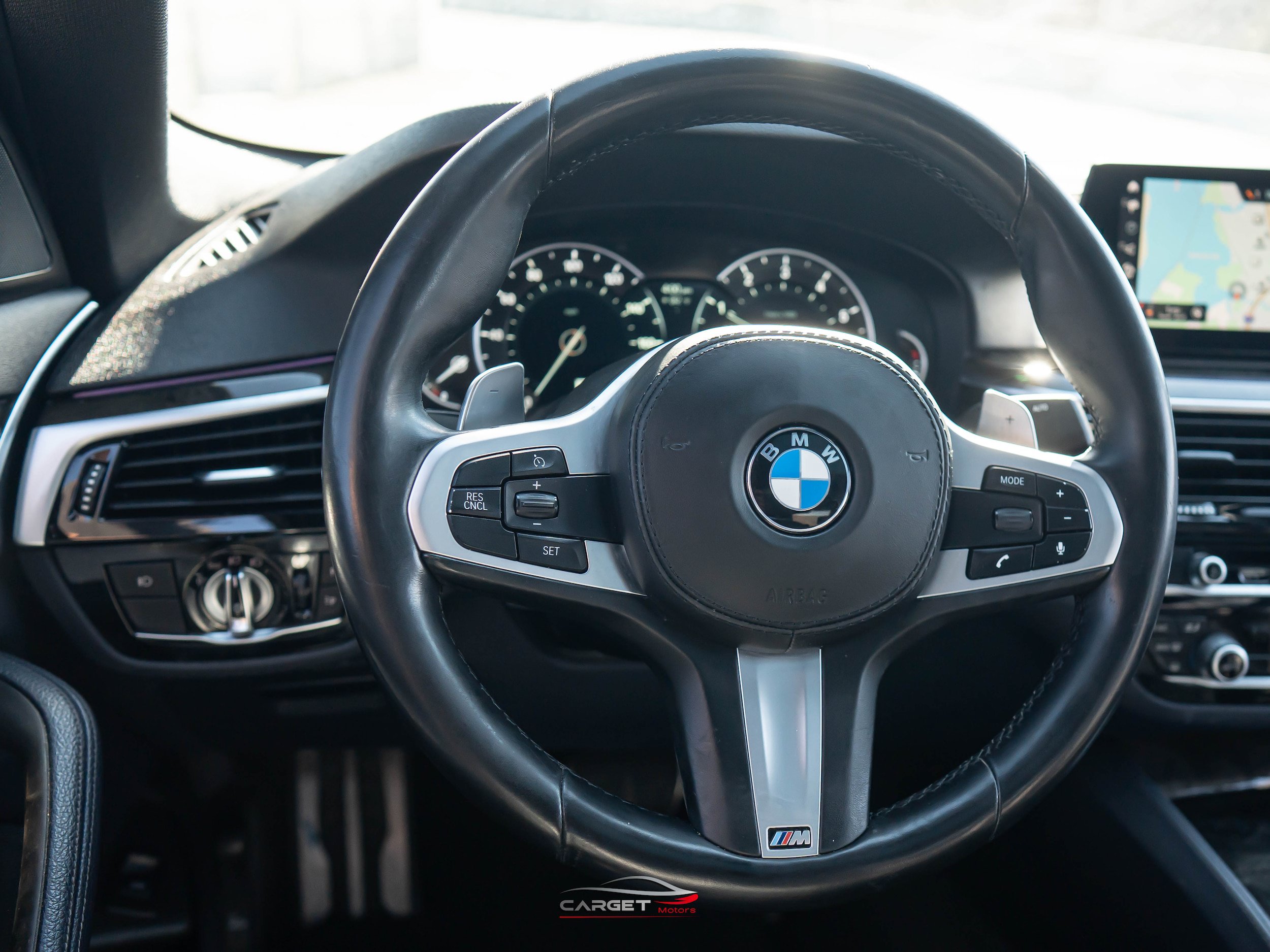 Used 2019 BMW 540i w/ M Sport Package RWD image 23