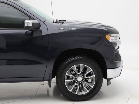 Used 2023 Chevrolet Silverado 1500 LT image 4