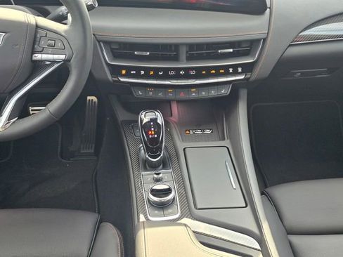 New 2026 Cadillac CT5 V image 18